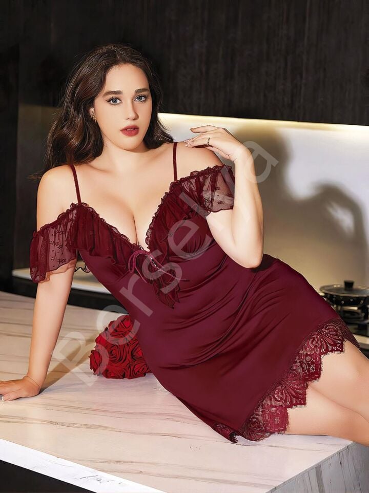 Büyük Beden Bordo Dantel İşlemeli İnce Askılı Gecelik