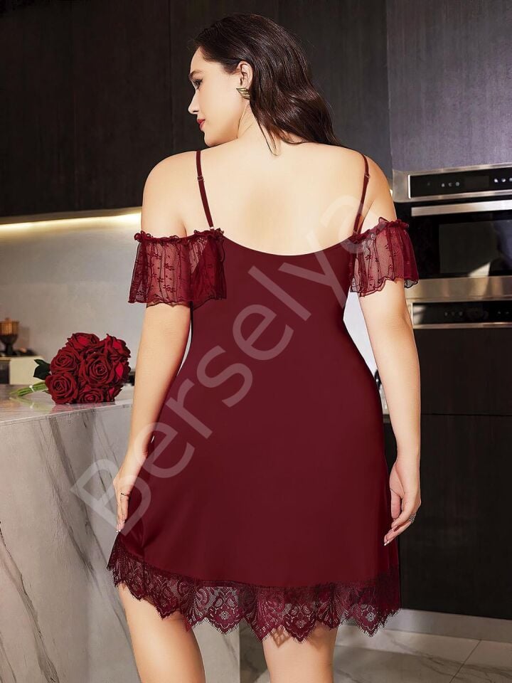 Büyük Beden Bordo Dantel İşlemeli İnce Askılı Gecelik