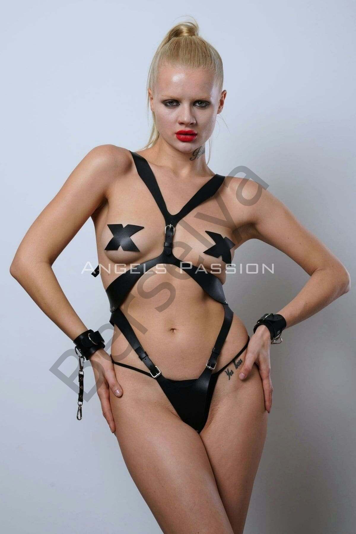 Kelepçeli Full Body Harness Set, Deri Fantezi İç Giyim, Bayan İç Giyim - Brf1102