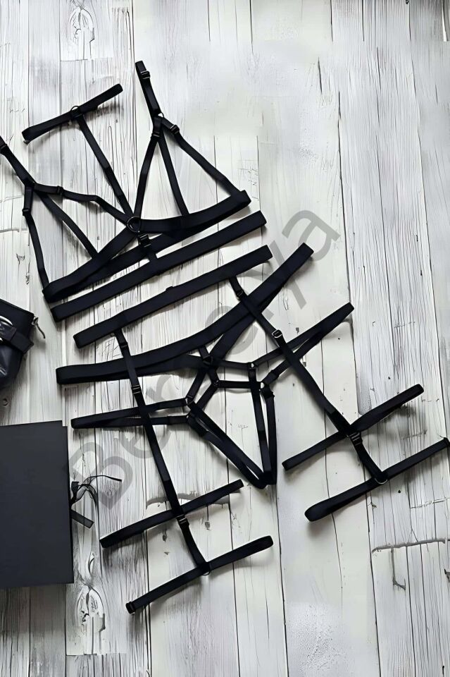 String - Sütyen Jartiyer Harness Takım - Brf142