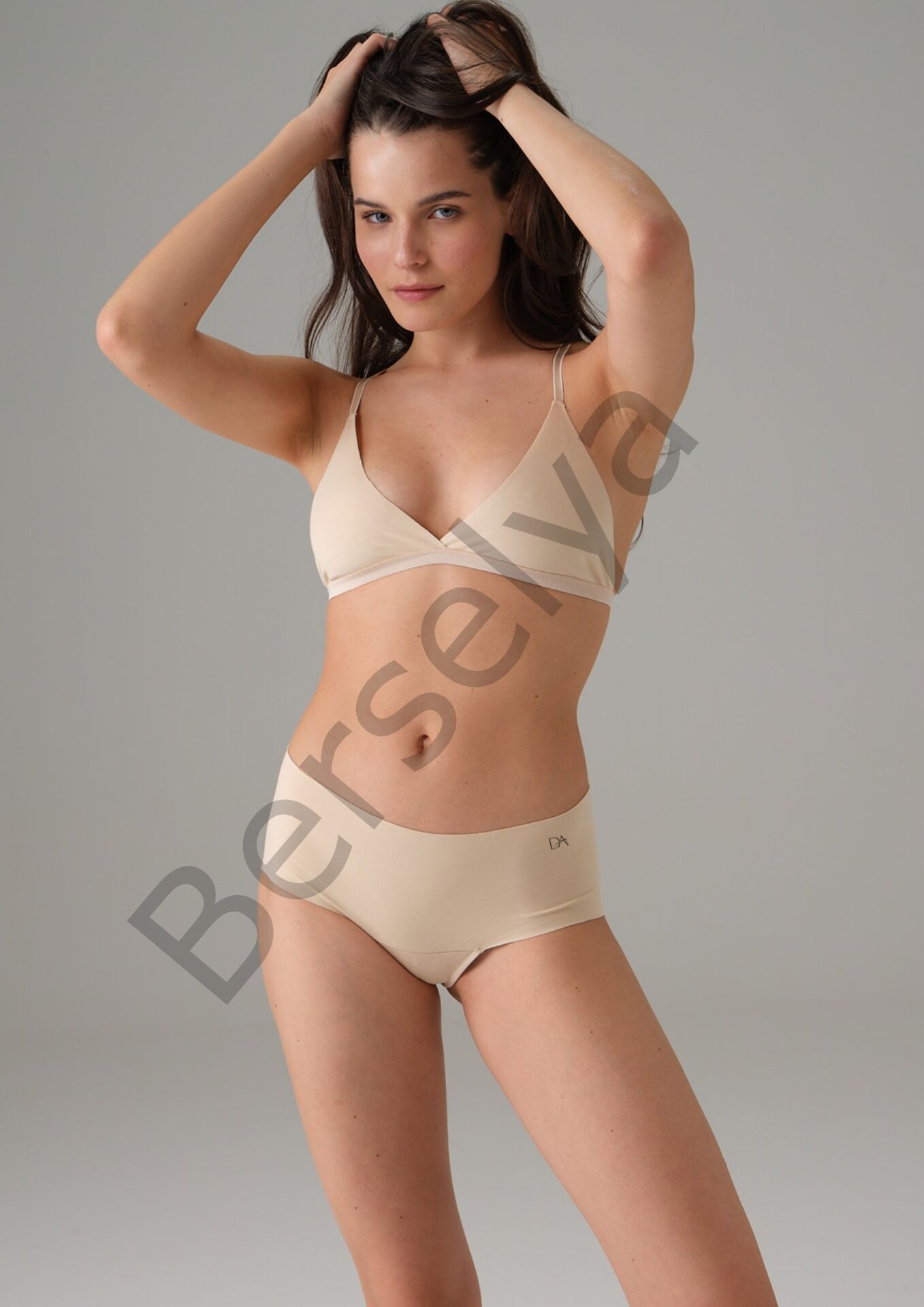 Kadın Ten Lazer Kesim Dikişsiz İnvisible Külot Slip 6163