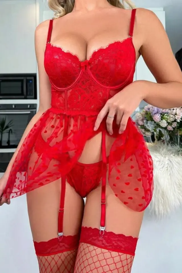Kırmızı Kalp Desenli Askılı Gecelik 66601