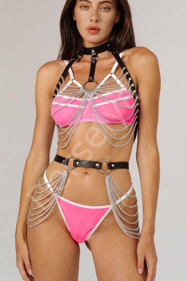 Bel Ve Göğüs Üstüne Tasarlanmış Şık Zincirli Deri Sexi Gecelik Takımı 700743