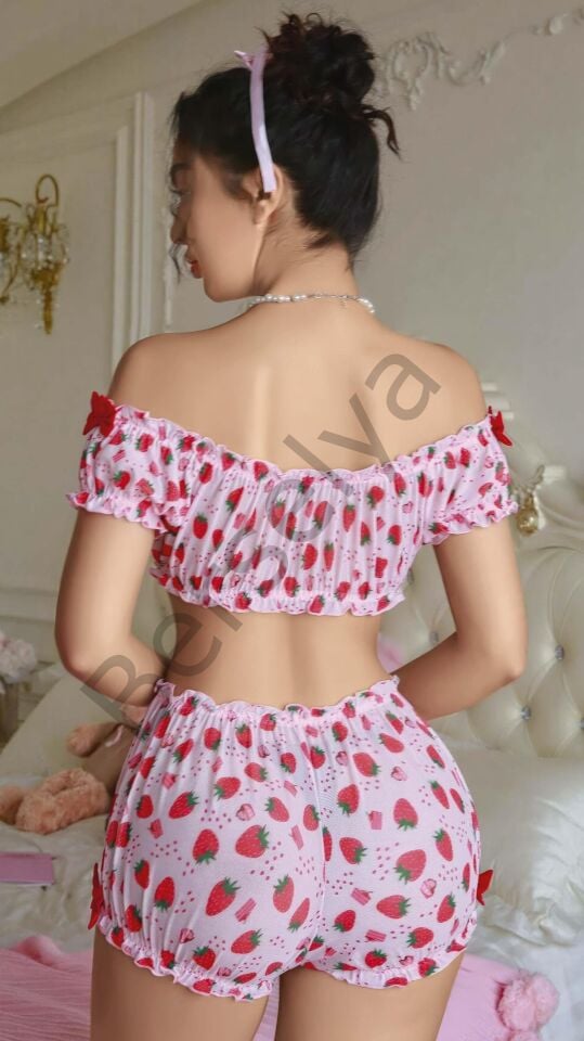 Pembe Çilek Desenli Şortlu Fantezi Sütyen Takımı