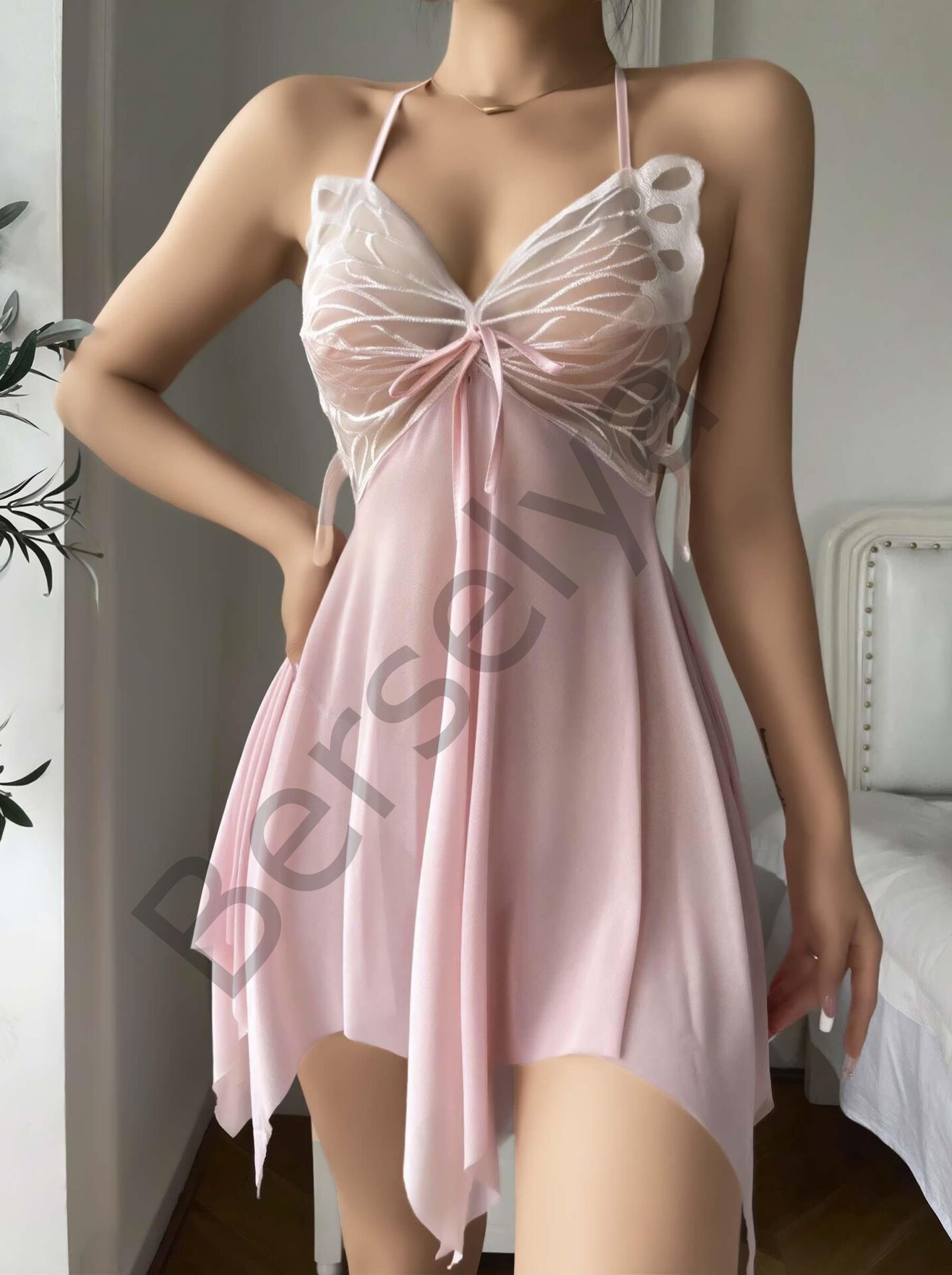 Pembe Kelebek İşlemeli Tül Fantezi Gecelik