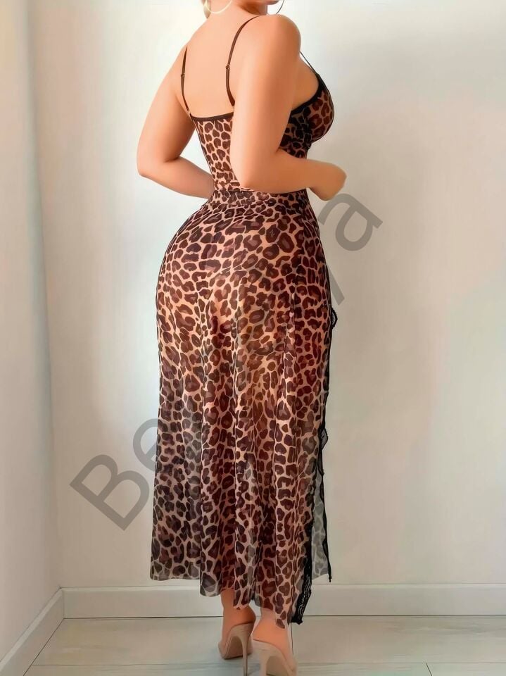 Leopar Desenli Yırtmaçlı Fantezi Uzun Gecelik
