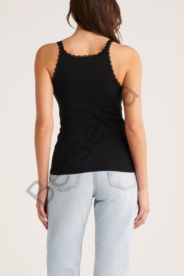 Kadın Siyah Normal Kalıp Dantel Detalı Ince Askılı Oyuk Yaka Atlet