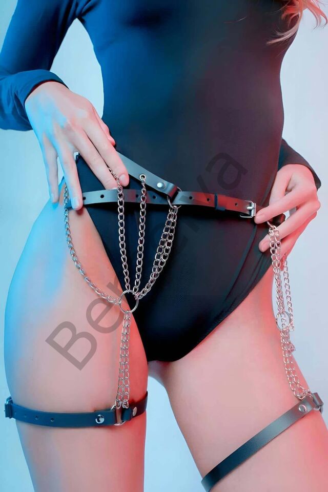 Zincir Detaylı Seksi Deri Belden Askılı Bacak Jartiyer Harness - Brf1323