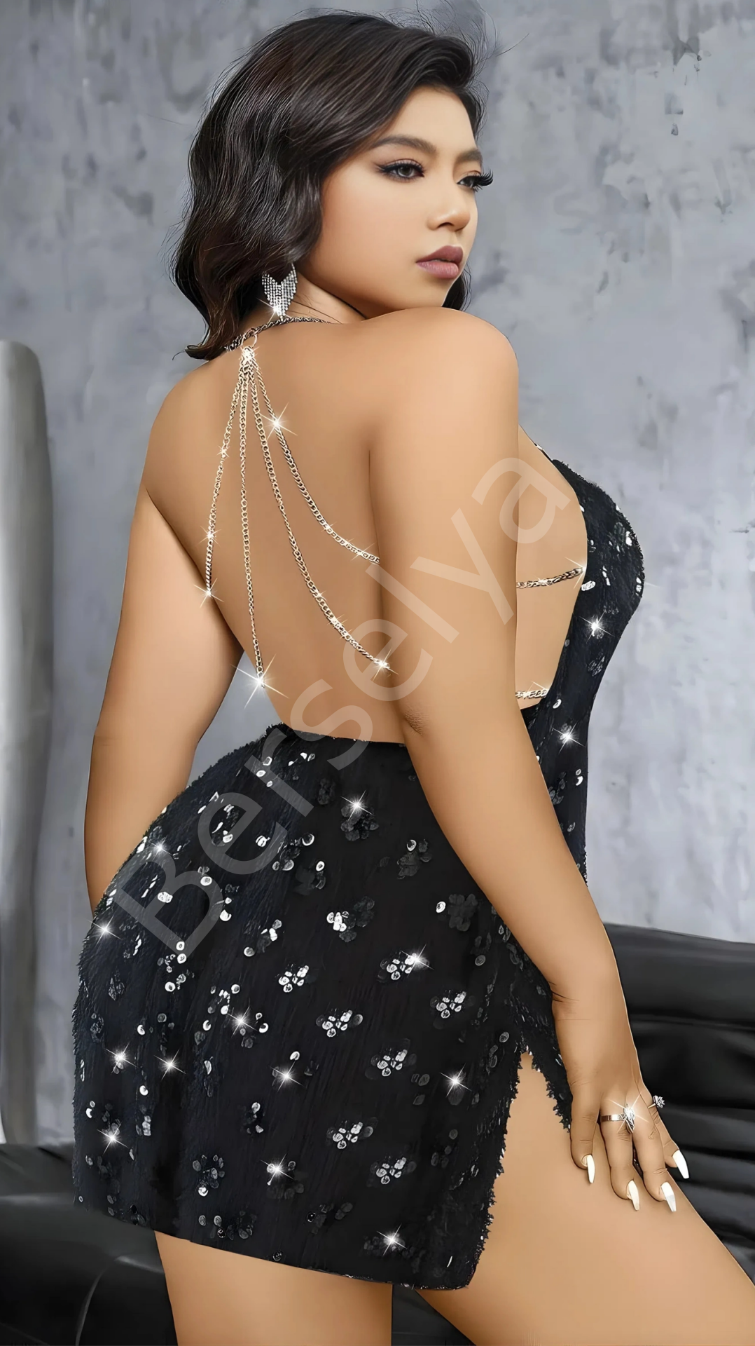 Luna Lora Büyük Beden Siyah Payetli Mini Elbise Zincir Sırt Dekolteli Parlak Club Elbisesi