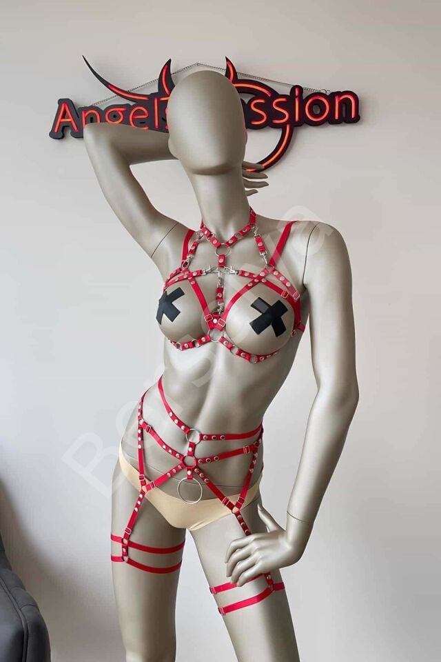 Kırmızı Seksi Elastik Jartiyer Harness Takım