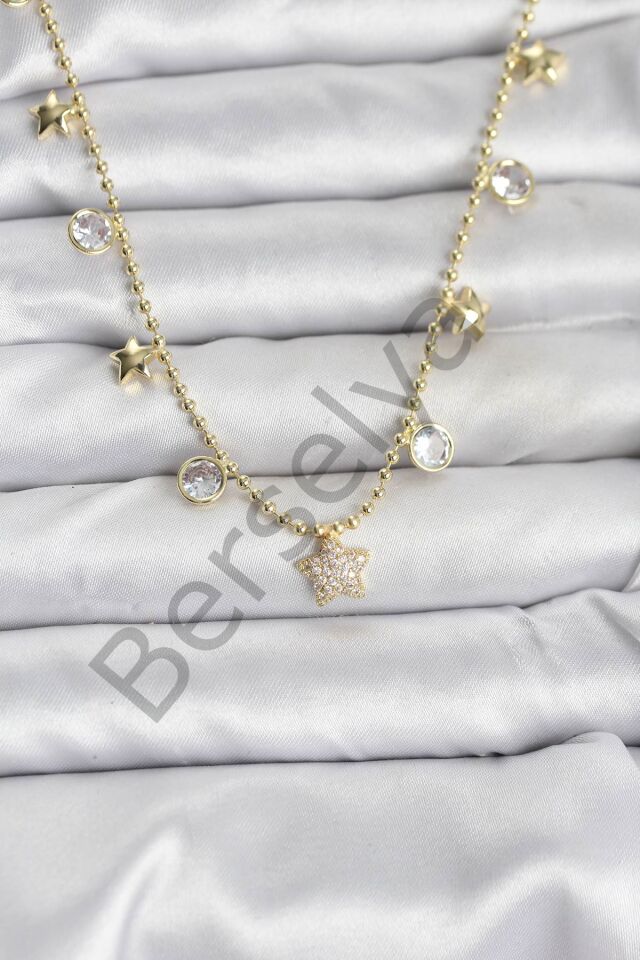Pirinç Gold Renk Yıldız Model Kadın Kolye
