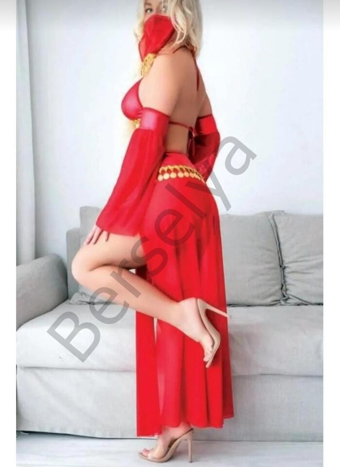 Kırmızı Peçeli Dansöz Kıyefeti