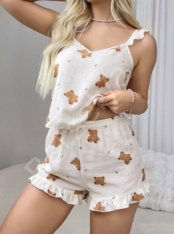 Pamuklu Ayıcık Desen Fırfırlı Askılı Şortlu Pijama Takımı