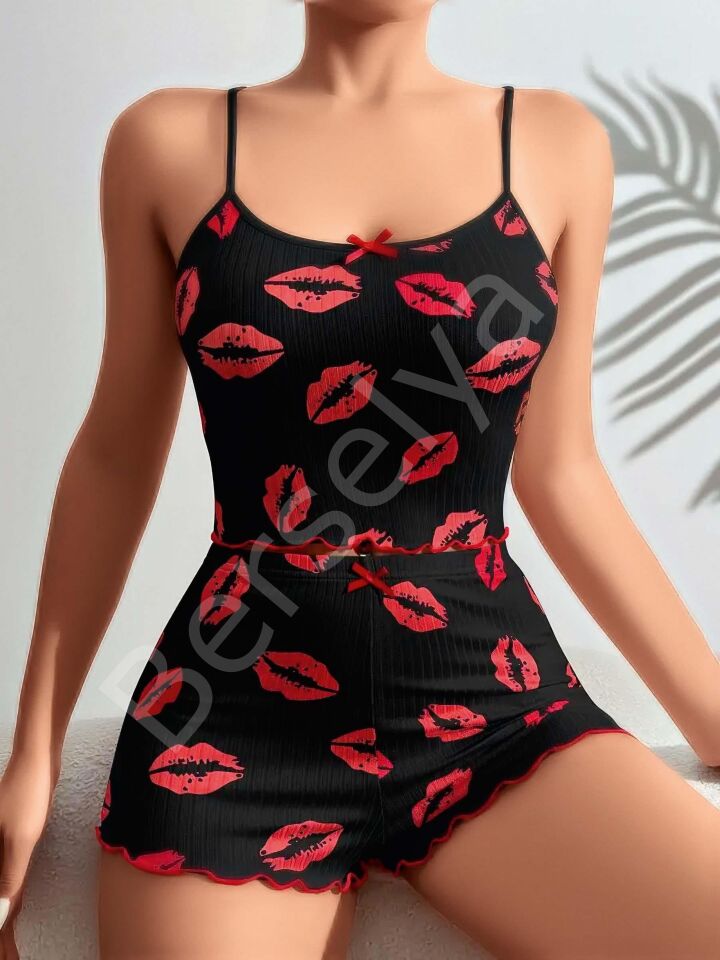 Pamuklu Kiss Öpücük Desen Siyah Fitilli Şortlu Pijama Takımı