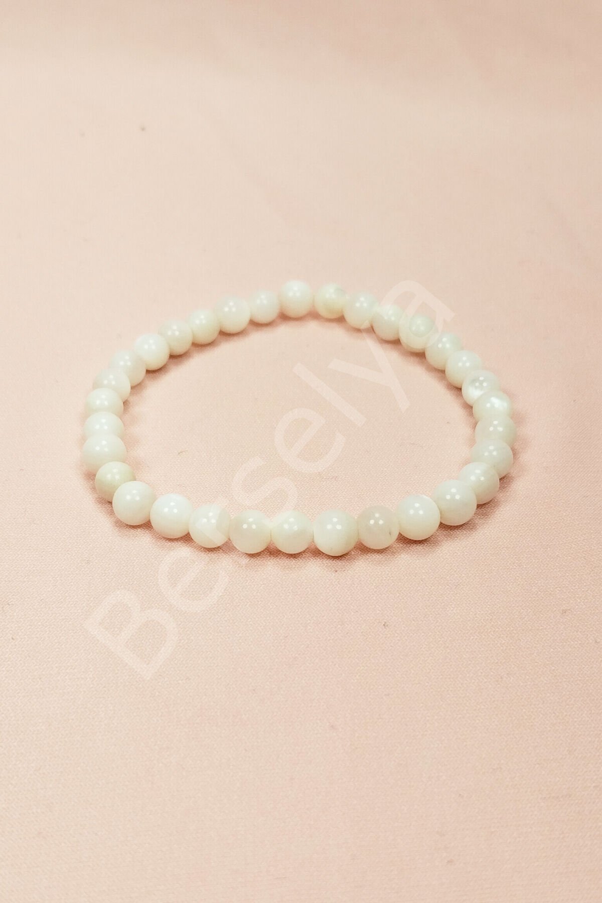 Sedef Doğal Taş Bileklik Kutulu