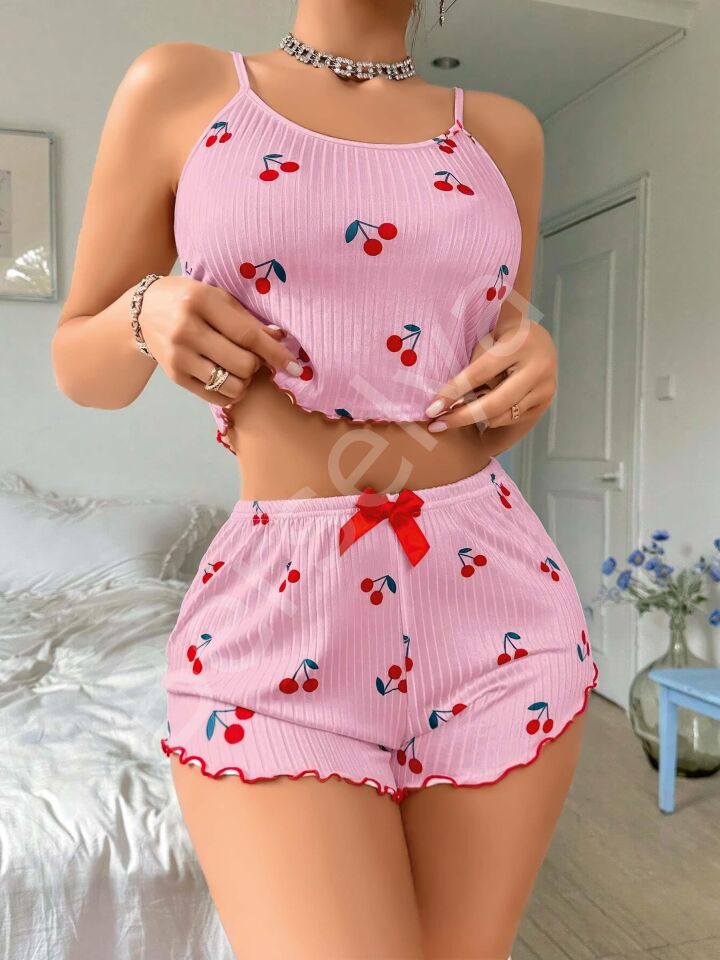 Kadın Pembe Kiraz Desenli Askılı Şortlu Pijama Takım 6656