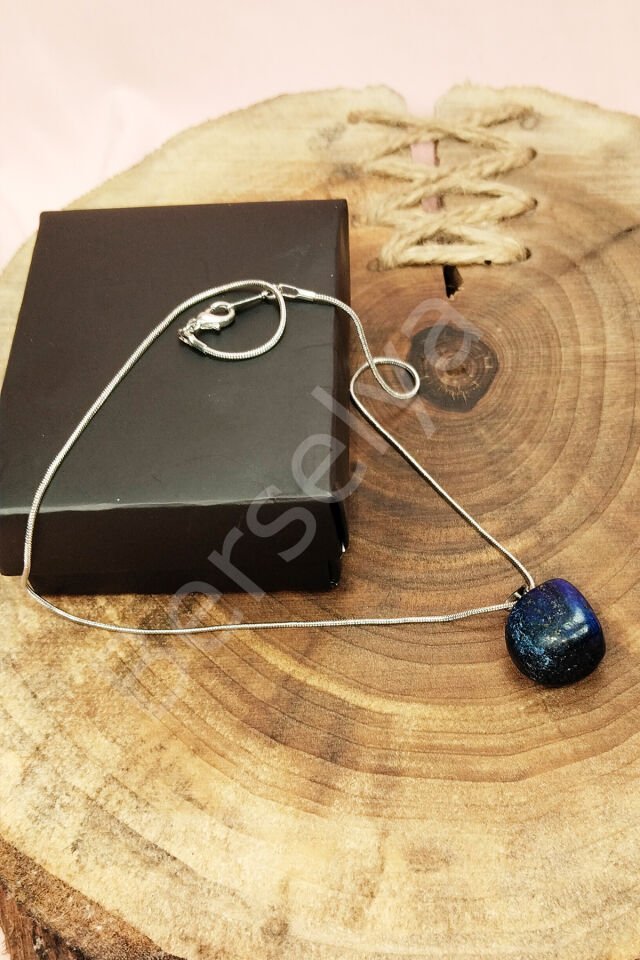 Lapis Lazuri Doğal Taşı Zincirli El Yapımı Kolye Uç: 2 cm Zincir: 20 cm Kutulu