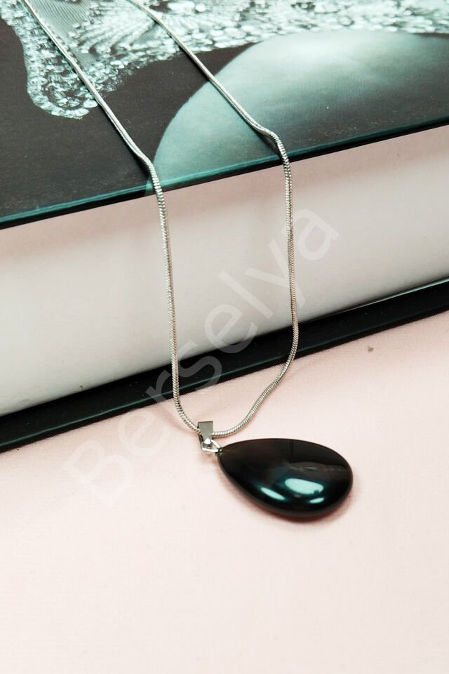 Onix Kuvars Doğal Taşı Zincirli El Yapımı Kolye Uç: 2 cm Zincir: 20 cm Kutulu