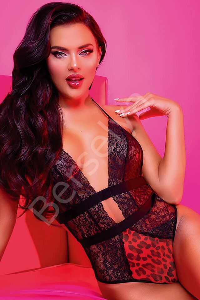 Kırmızı Leopar Desenli Dantel Detaylı Fantazi Mayokini