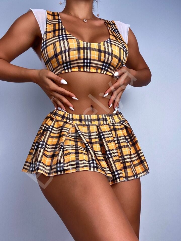 Ekose Fantazi Öğrenci Kostümü