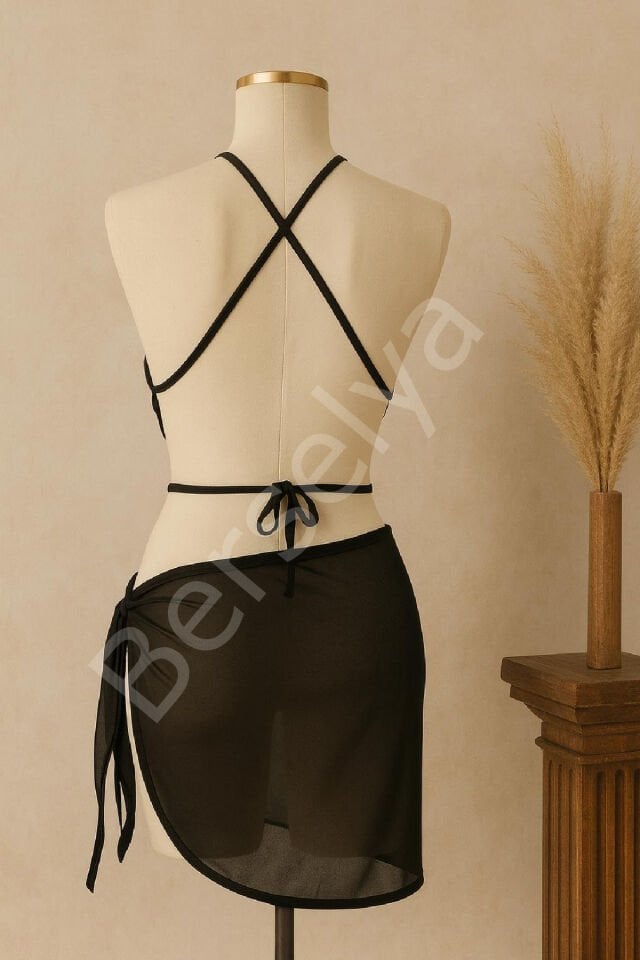 Kadın Siyah Çapraz Bağlamalı Crop Ve Pareo 2'li Set