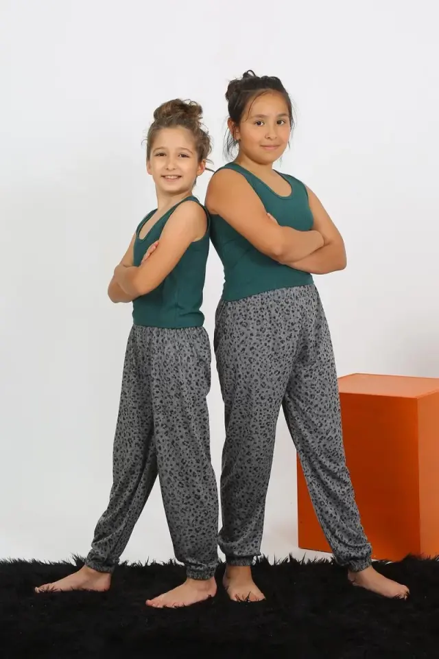 Kız Çocuk Sıfır Kol Zümrüt Yeşili Penye Pijama Takım