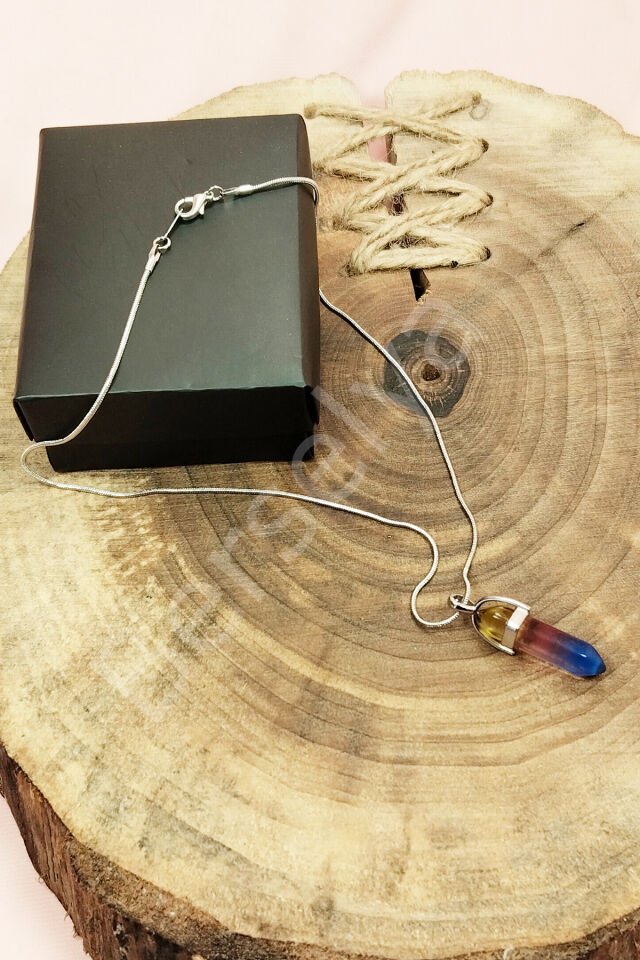 Çakra Doğal Taşı Zincirli El Yapımı Tasarımlı Kolye Uç: 3,5 cm Zincir: 20 cm Kutulu