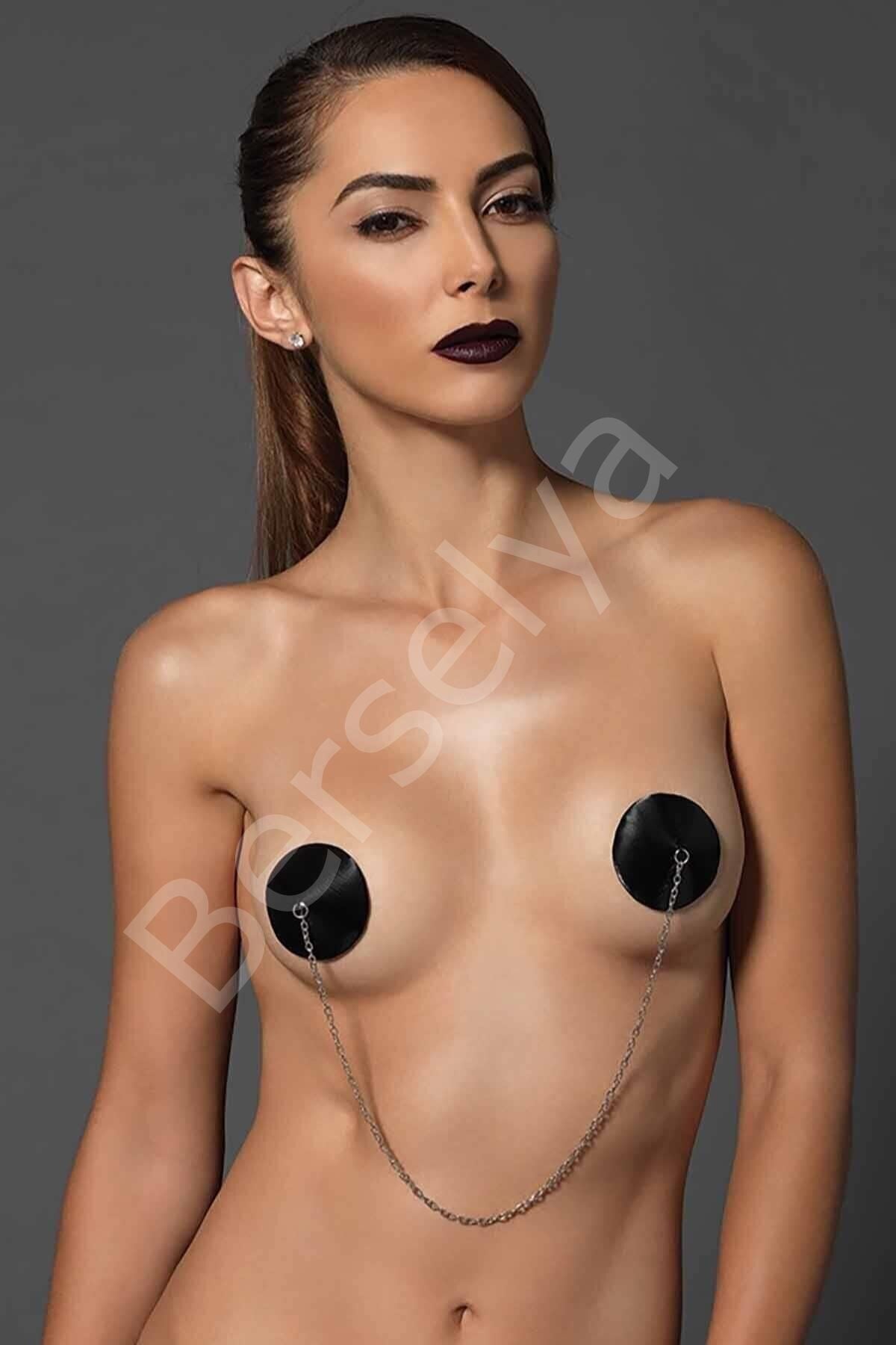 Yuvarlak Deri Harness Ortası Zincirli Göğüs Ucu  85010