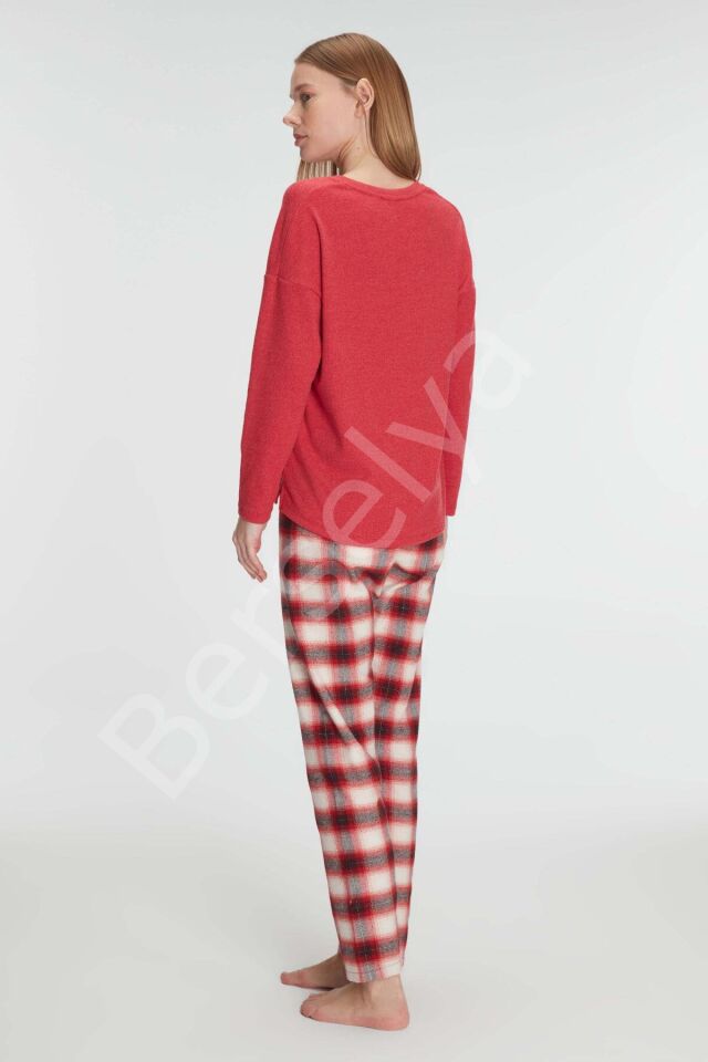 Pamuklu Kışlık Kare Desenli Uzun Kol Pijama Takımı