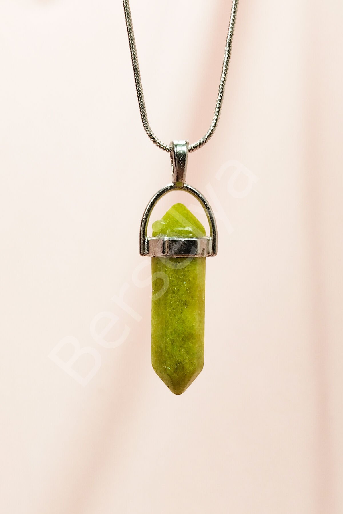 Moldavit Doğal Taşı Zincirli El Yapımı Tasarımlı Kolye Uç: 3,5 cm Zincir: 20 cm Kutulu