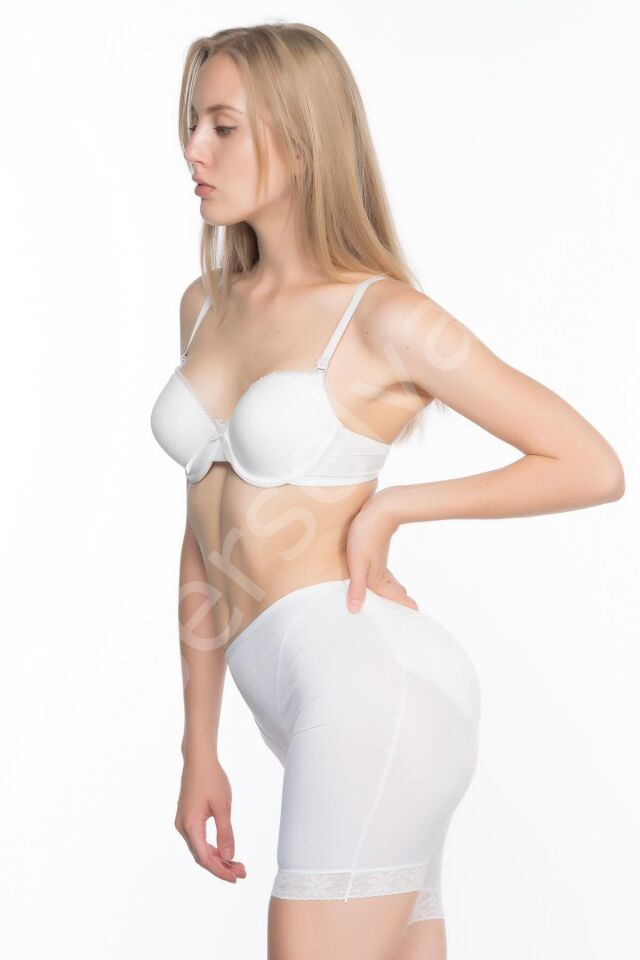 Beyaz Mı Emay 2002 Paça Dantelli Pop Up