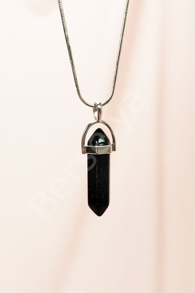 Siyah Yıldız Taşı Doğal Taşı Zincirli El Yapımı Tasarımlı Kolye Uç: 3,5 cm Zincir: 20 cm Kutulu