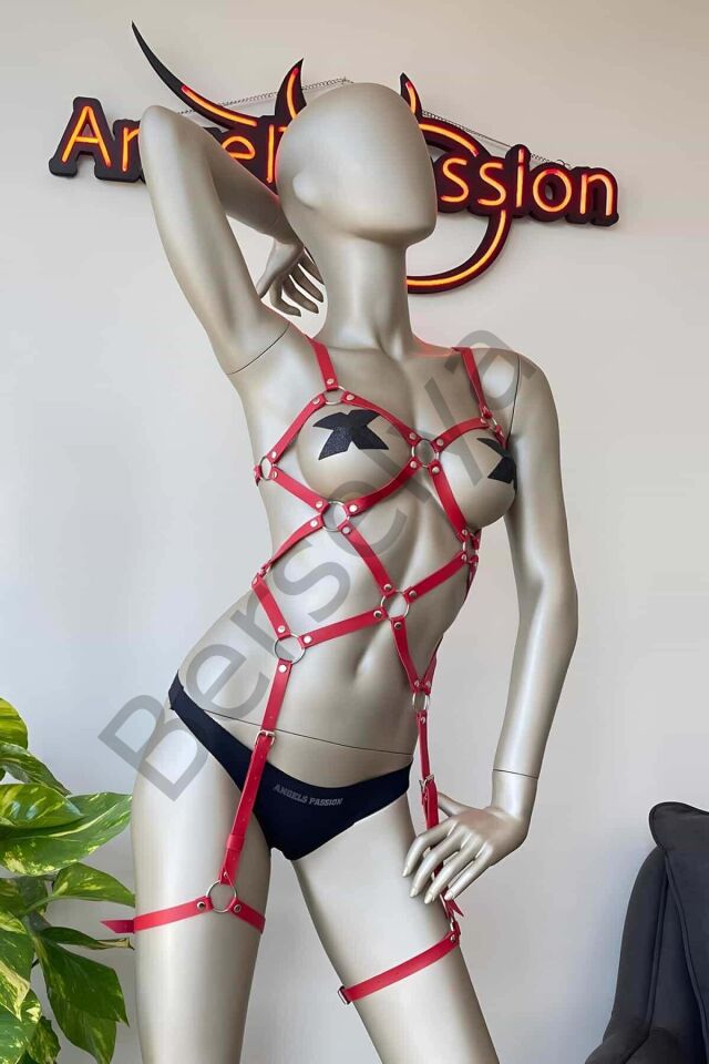 Kırmızı Deri Vücut Harness