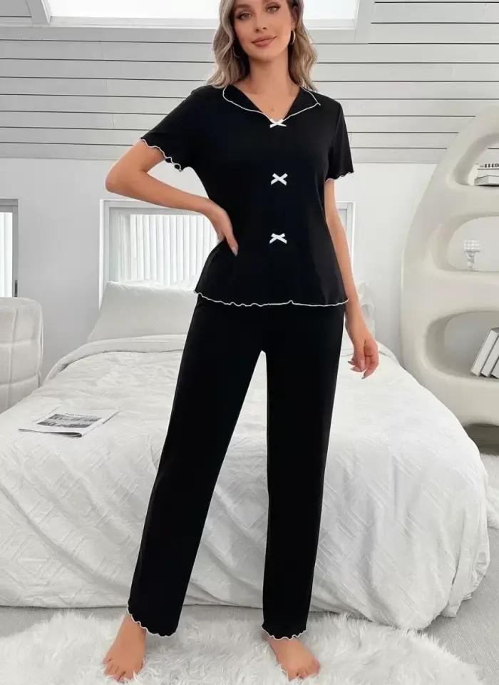 Kadın Siyah Fiyonk Detaylı Uzun Pijama Takımı Yumuşak Pamuklu Rahat Ev Giyimi Özel Tasarım