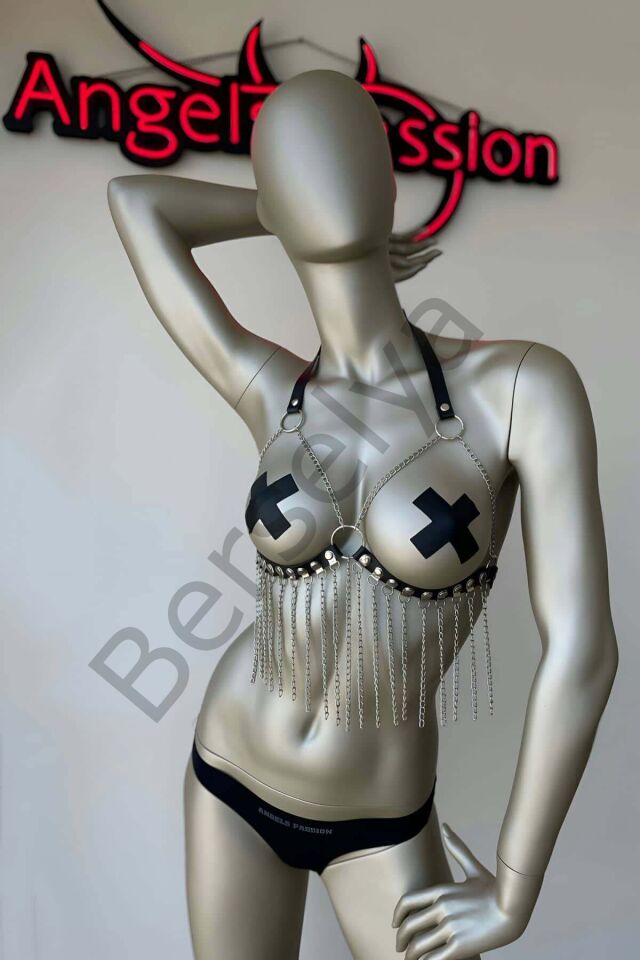 Zincir Detaylı Deri Büstiyer