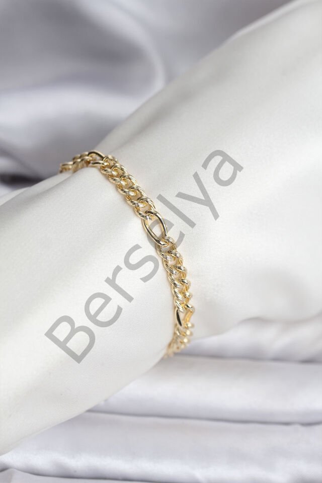 14K Gold Renk Kaplama Lazerli Zincir Model CM Kadın Bileklik