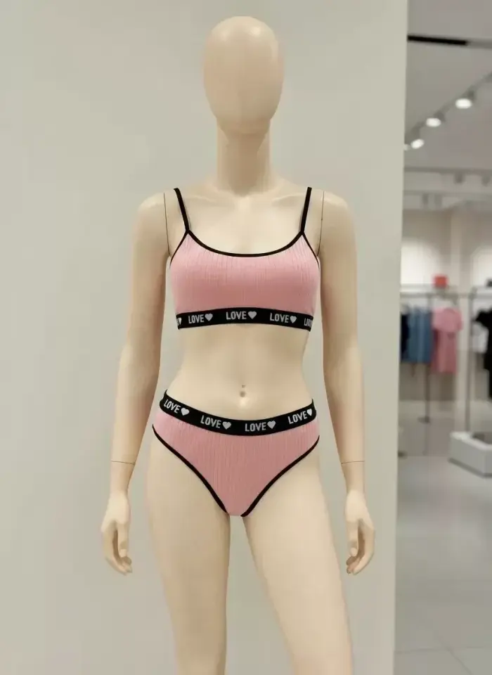 Kadın Pembe Love Yazılı Mayo Bikini Şık Esnek Kumaş Plaj Giyim Özel Tasarım