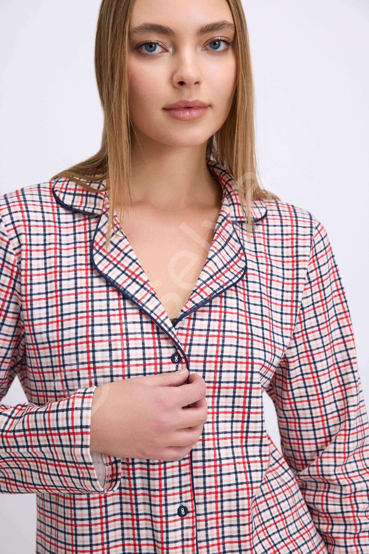 Pamuklu Uzun Kol Düğmeli Gömlek Ve Ekose Pantolon Pijama Takımı