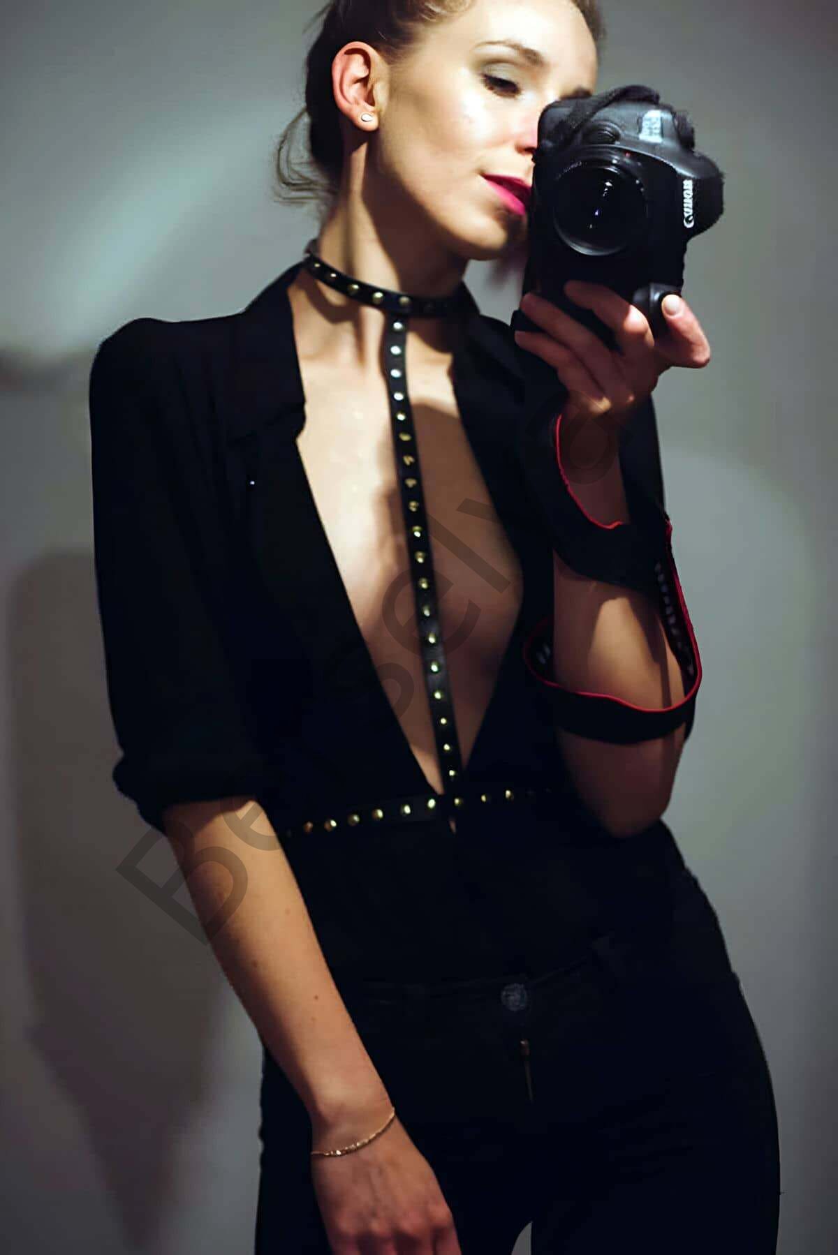 Sıralı Perçinli Şık Harness - Brf343