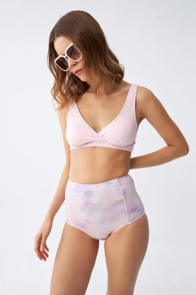 Kadın Pembe Pedli Üst Ve Pastel Desenli Yüksek Bel Bikini Takımı