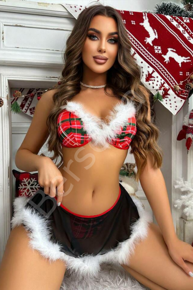 Kırmızı Siyah Tüy Detaylı Yılbaşı Tasarım Gecelik 16057