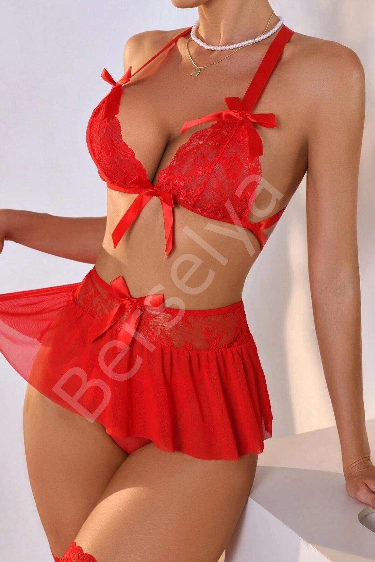 Kırmızı Yüksek Bel Etekli Takım 16066