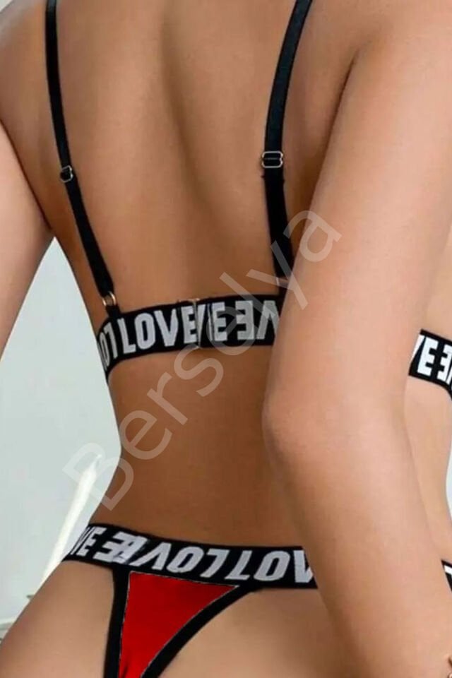 Kadın Kırmızı Love Yazı Detaylı Harness İç Çamaşır Takımı