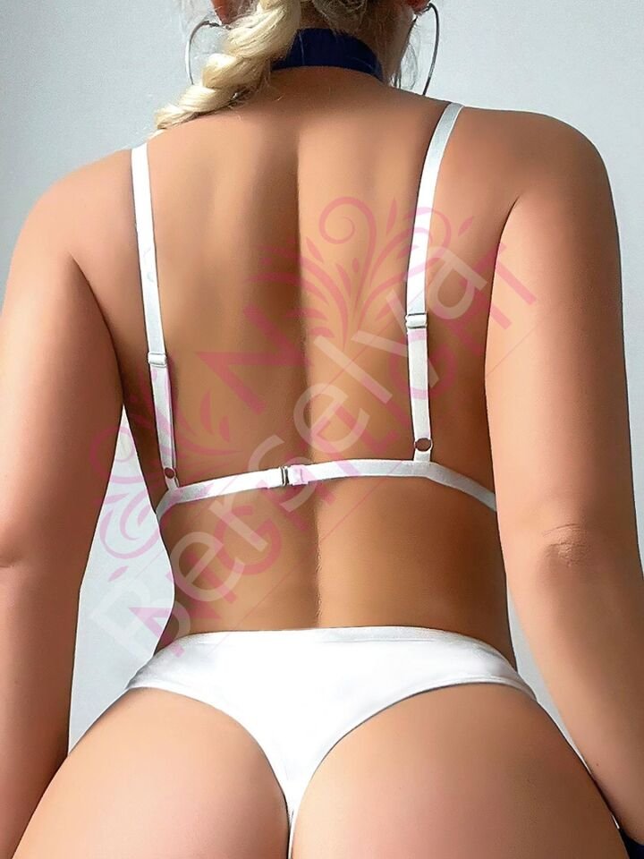 Boyunluklu Bilekli Fantazi  Çoraplı Sütyen Külot Takım