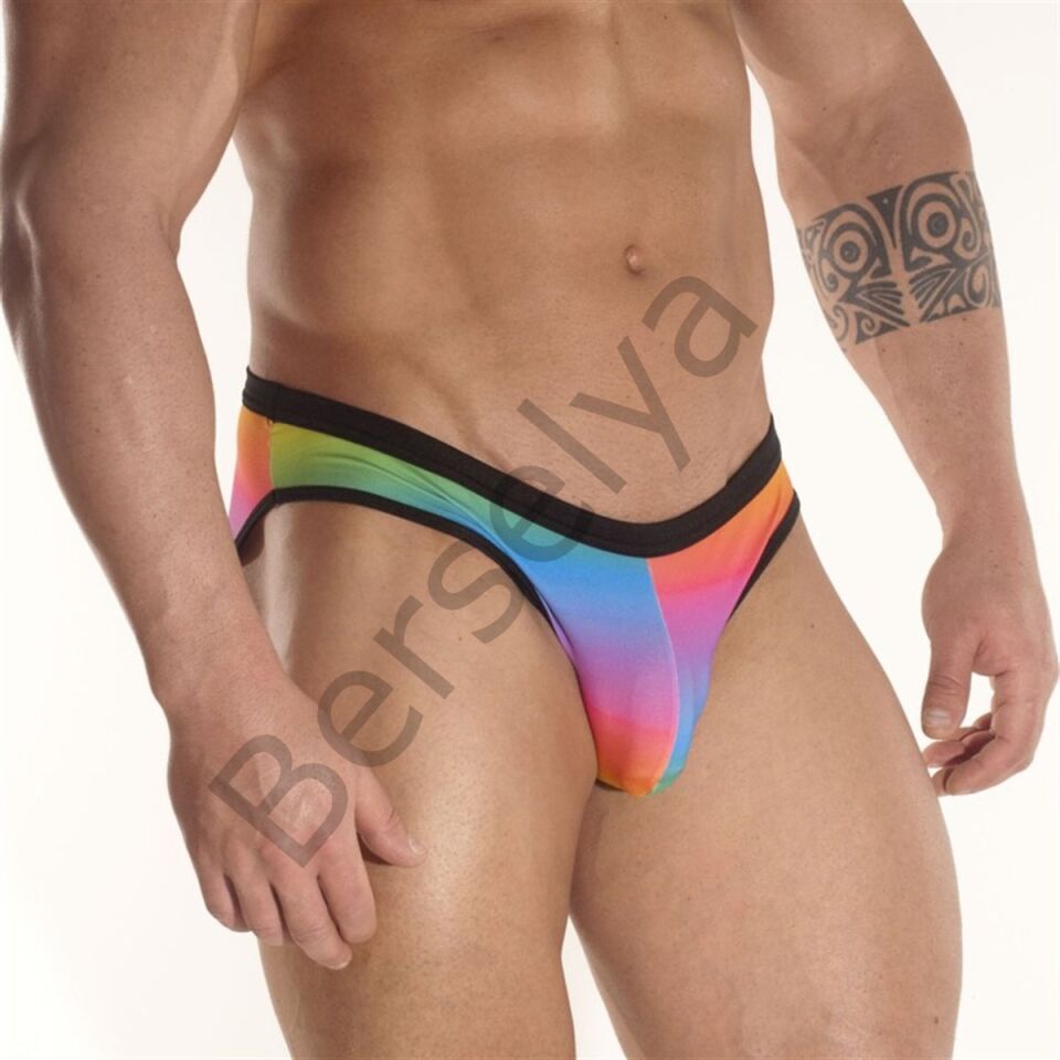 Gökkuşağı Desenli Erkek  Çamaşır