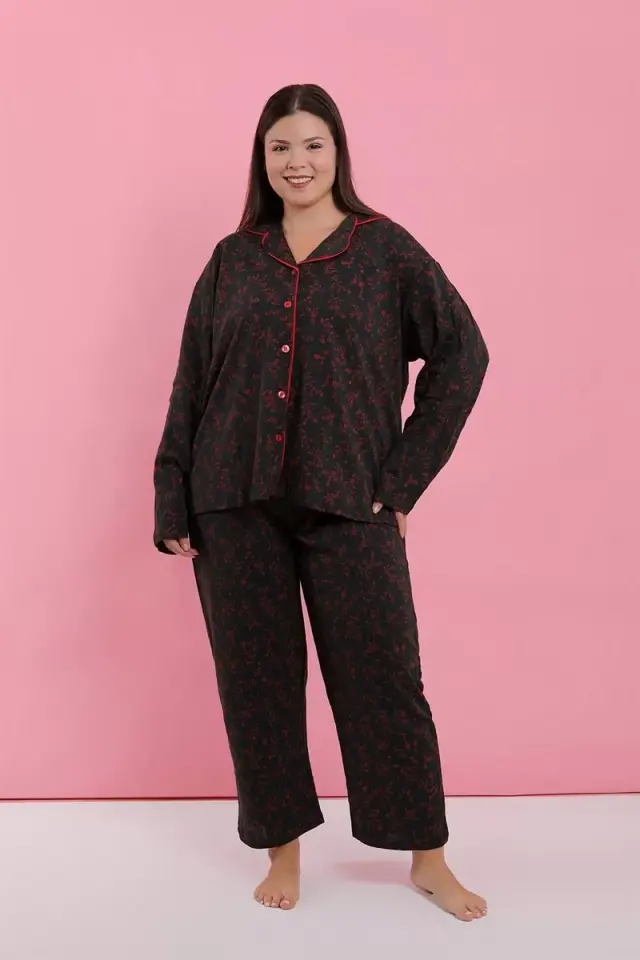 Kadın Büyük Beden Siyah Kırmızı Çiçekli Düğmeli Pijama Takımı