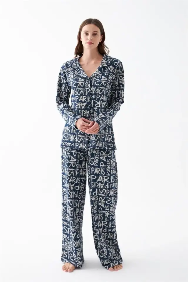 Kadın Lacivert “paris” Yazı Desenli Düğmeli Pamuklu Pijama Takımı