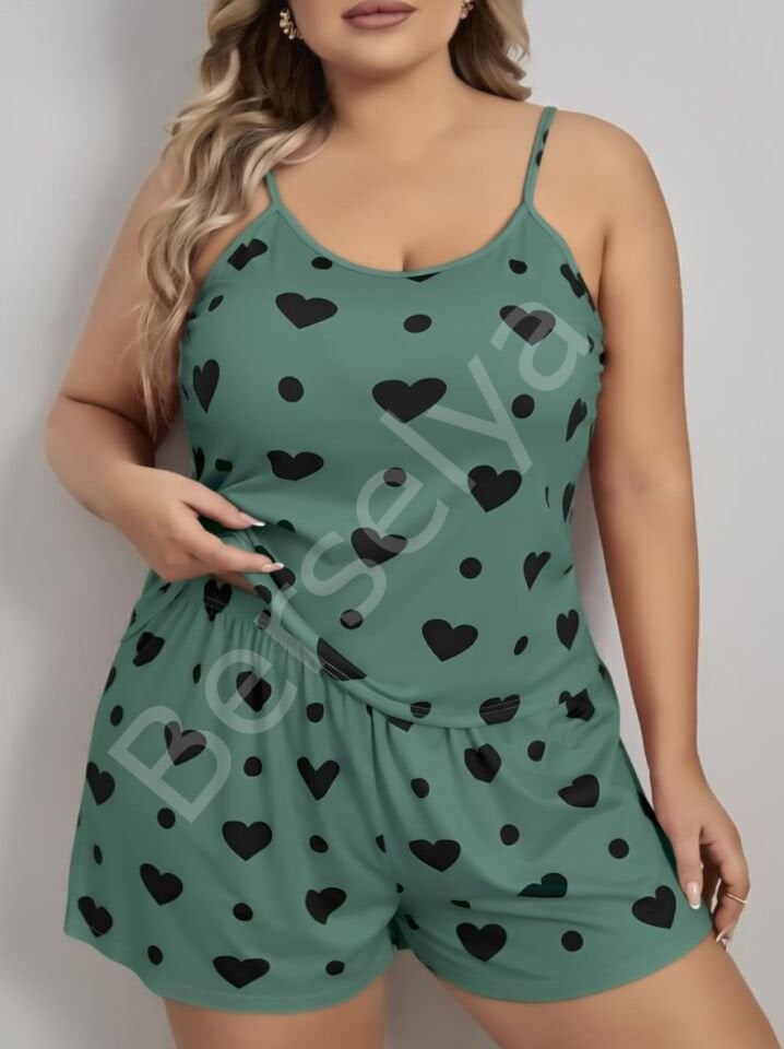 Büyük Beden Yeşil Kalp Desen Pamuklu Şortlu Pijama Takımı