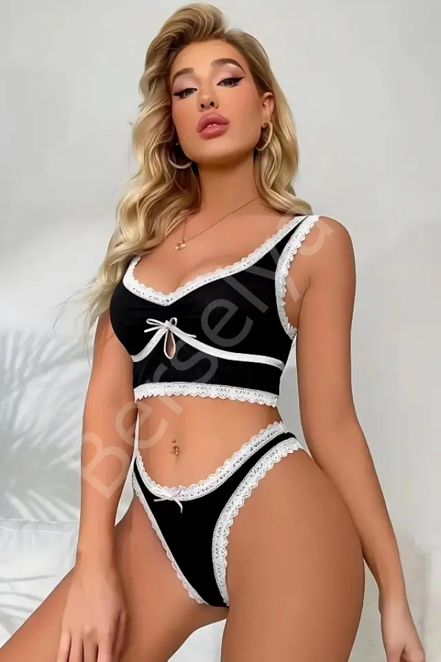 Beyaz Kurdaleli Gecelik