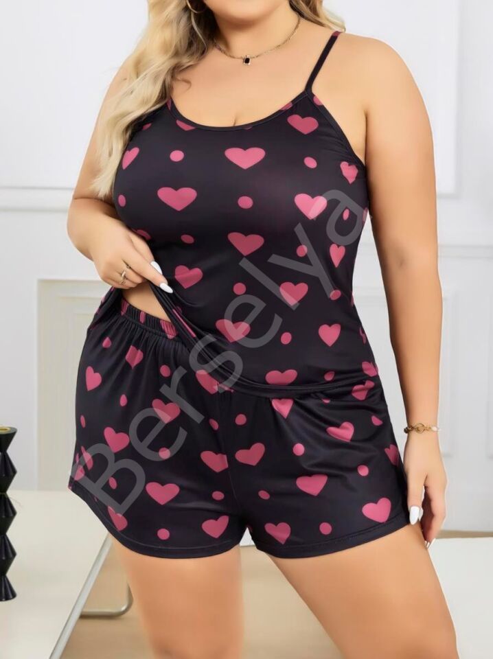 Büyük Beden Siyah Kalp Desen İnce Askılı Pamuklu Şortlu Pijama Takımı